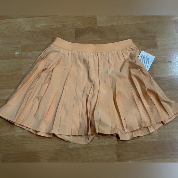 Brand New Lululemon Tennis Skirt in Rock Melon - Picture 1 of 12